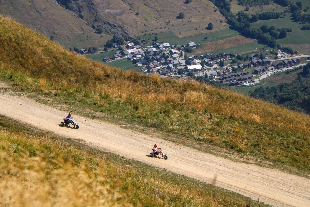 Zomer bij het bergmeertje in Saint Sorlin d'Arves